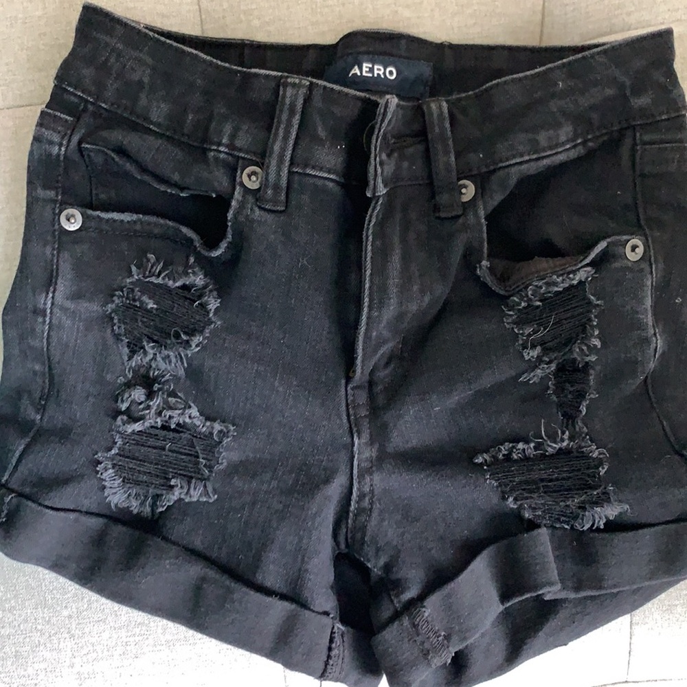 Shorts - Picture 5 of 5